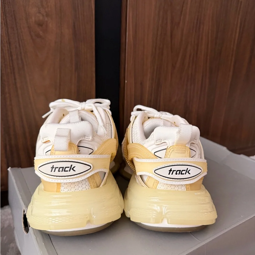 Stylish Women's White and Cream Sneakers - Picture 5 of 6